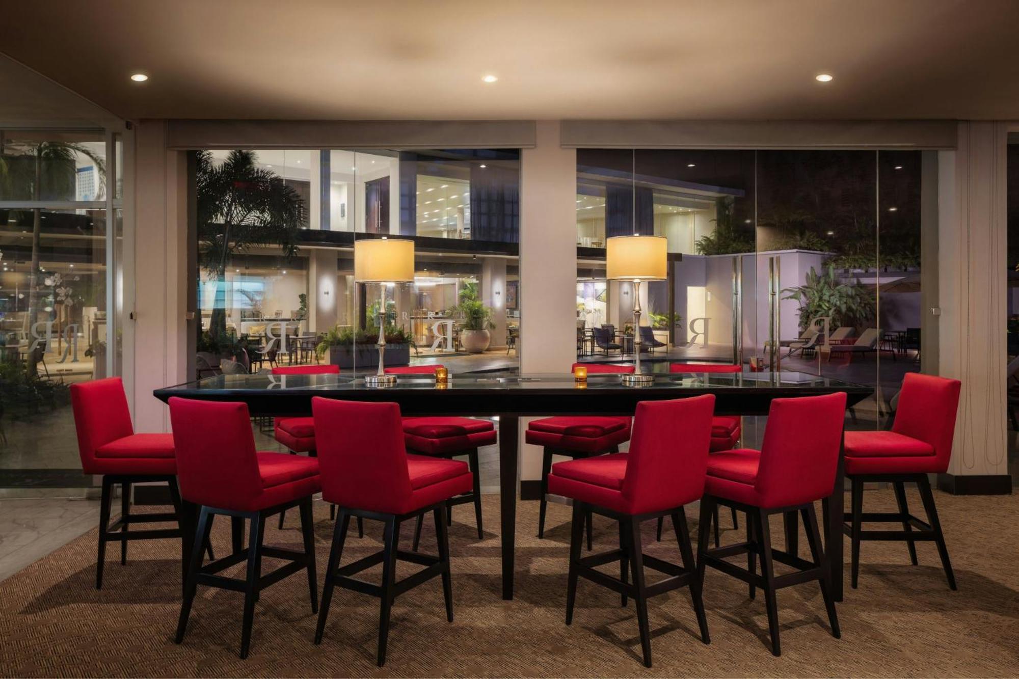 Renaissance Panama City Hotel Exterior photo