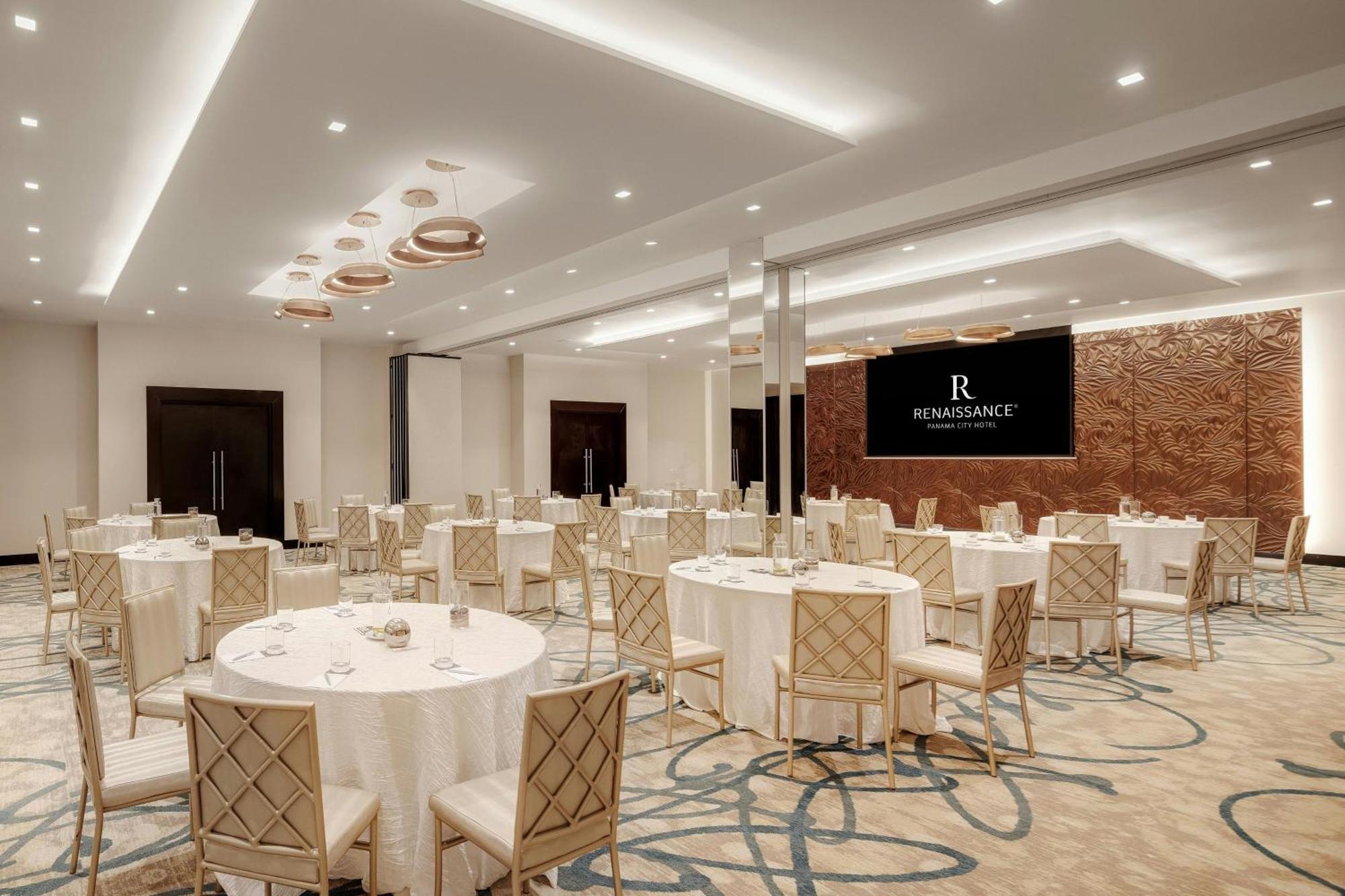 Renaissance Panama City Hotel Exterior photo