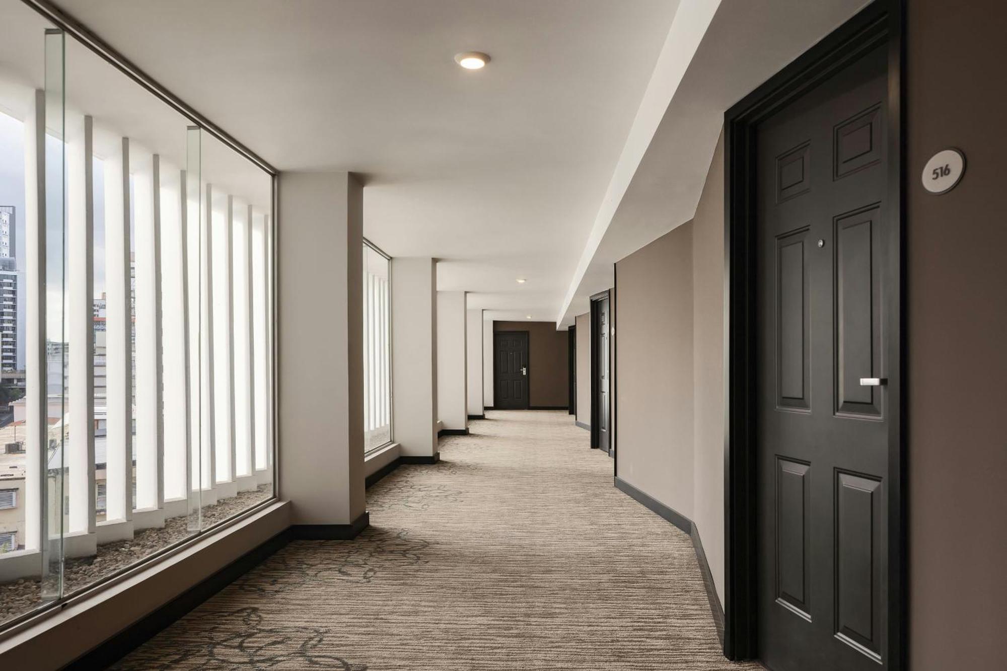 Renaissance Panama City Hotel Exterior photo