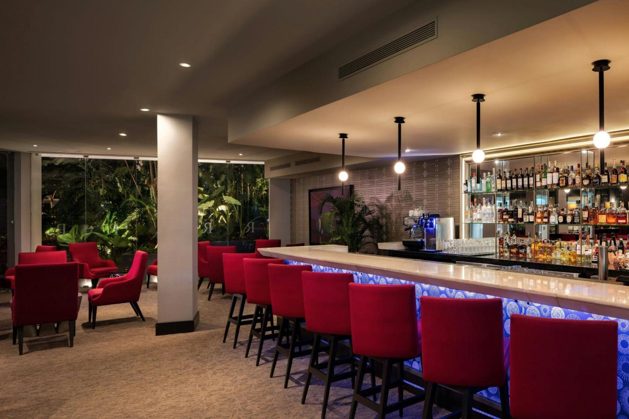 Renaissance Panama City Hotel Exterior photo